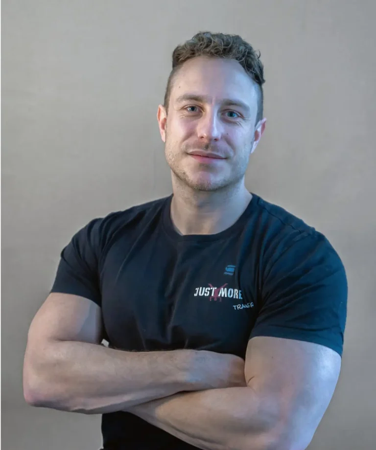 Dominik, Trainer bei Just More Fitness Lennestadt