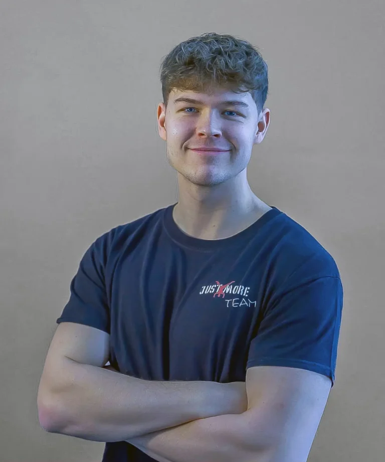 Jeremias, Service-Team bei Just More Fitness Lennestadt